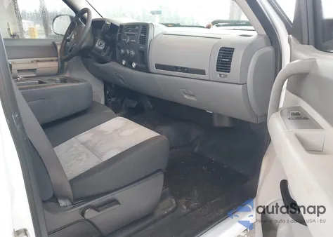 2008 Chevrolet Silverado 1500 Work Truck from USA, damaged, VIN 1GCEC14X38Z135734